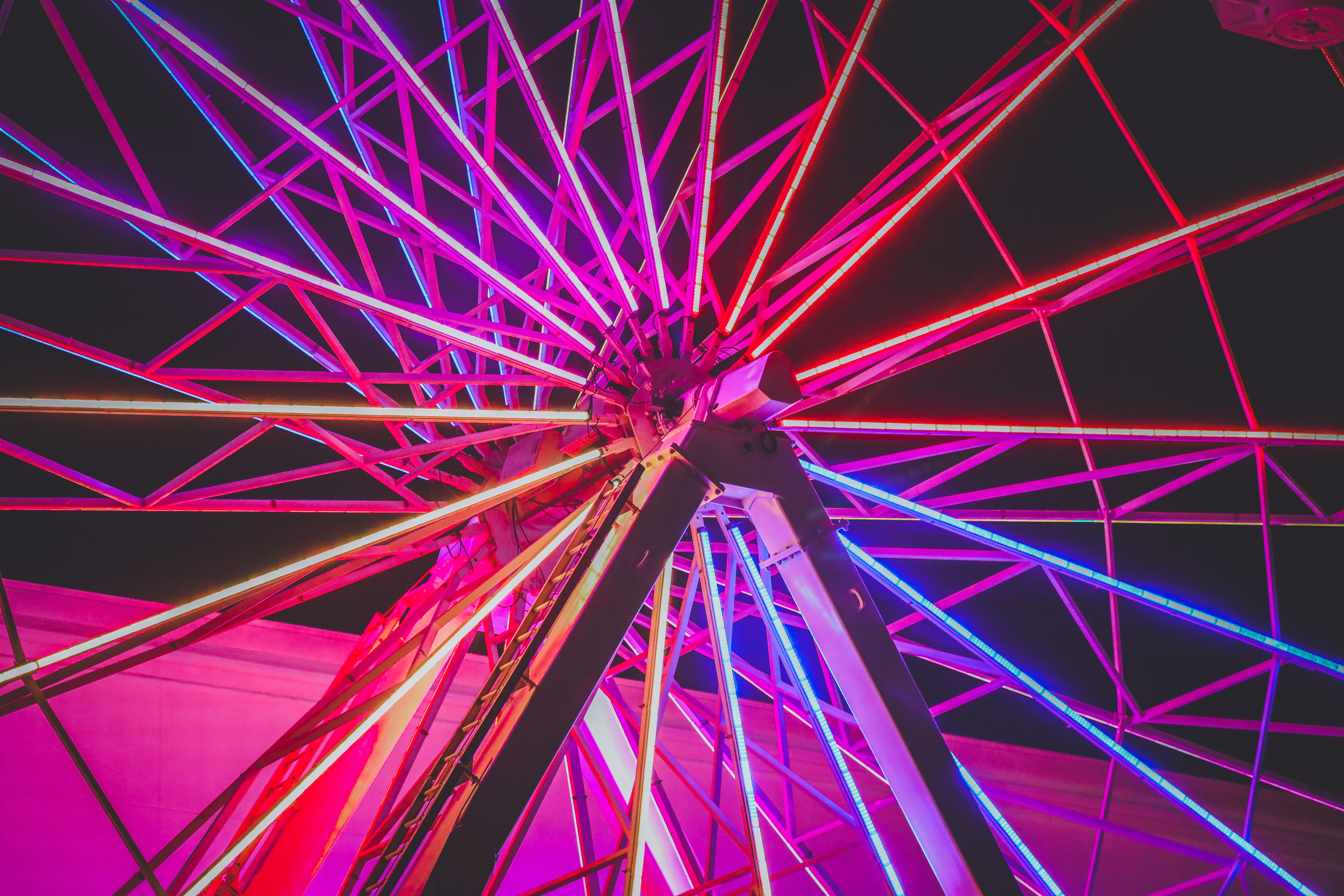 work/joshua-coleman-35vtRtRBOm8-unsplash_0oNSvqs.jpg